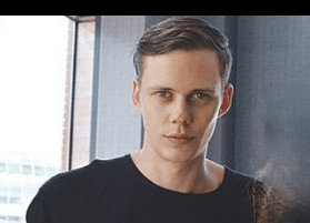 Bill Skarsgård 