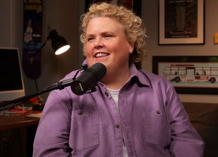 fortune feimster height